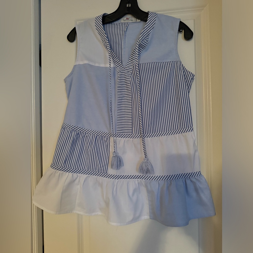 Vineyard Vines top size 4 patchwork ,striped white and light blue 100% cotton